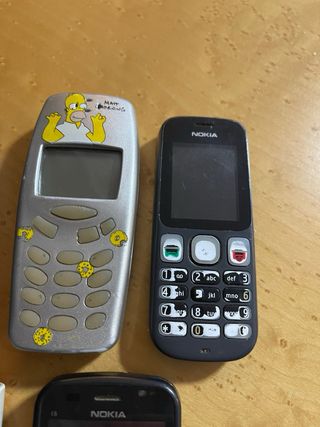 Lote 7 telefoni cellulari Nokia