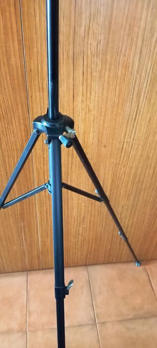 Trípode Ferguson Videostar VA304