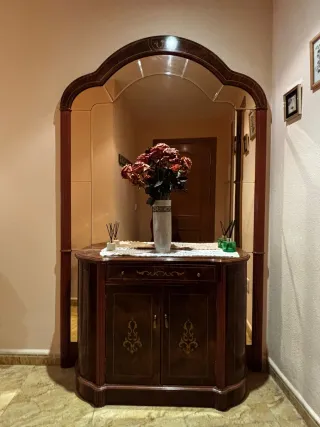 Mueble recibidor con espejo madera y cristal