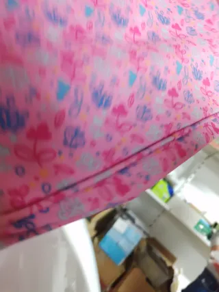 Bolso Benetton escolar rosa estampado