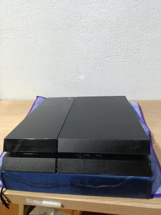 PS4 FAT esemplare speciale