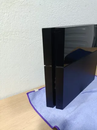 PS4 FAT esemplare speciale