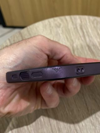 Cover iPhone 11 col. viola e nero con serpenti