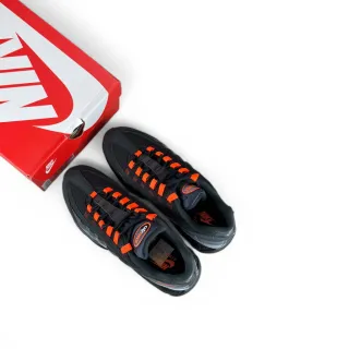 Nike Air Max 95 Black / Hyper Crimson EU 45