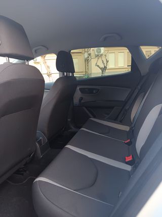 SEAT Leon 1.6 TDI 110cv StSp Style Ecomotive 5p.