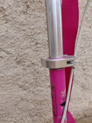 Patinete infantil rosa y azul