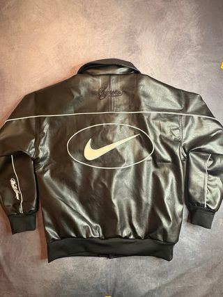 Giacca Nike x Supreme Nera