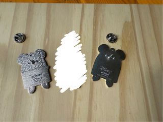 Pins Mickey y Minnie Disney