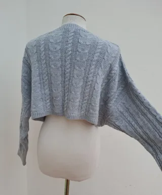 Jersey gris trenzado crop top