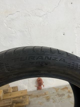 Bridgestone Turanza T005 225/40 R18 92W