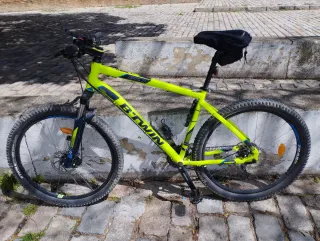 Bicicleta Rockrider 520