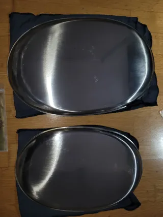 Bandejas ovaladas PIAZZA con borde dorado