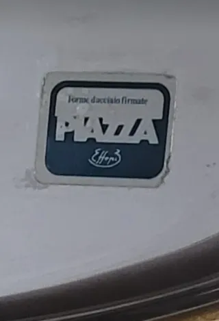 Bandejas ovaladas PIAZZA con borde dorado