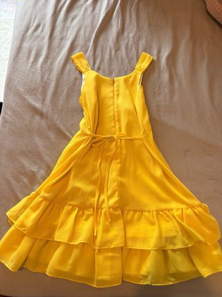 Vestido amarillo niña flores