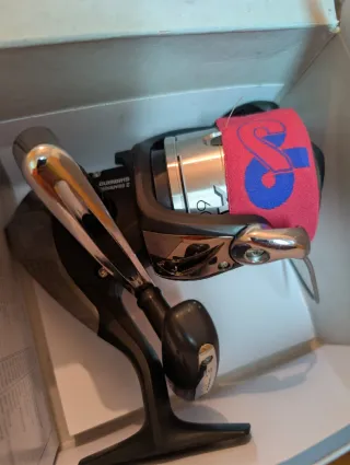 Carrete Shimano Alivio 6000FA como nuevo 2 salidas