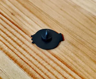 Pin Insignia Motley Crue Logo Estrella