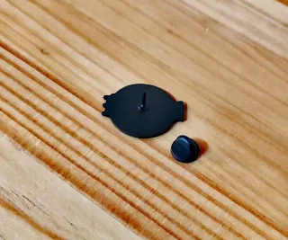 Pin Insignia Motley Crue Logo Estrella