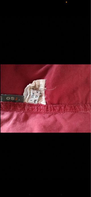 Chaqueta vaquera roja