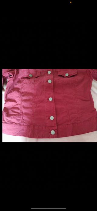 Chaqueta vaquera roja