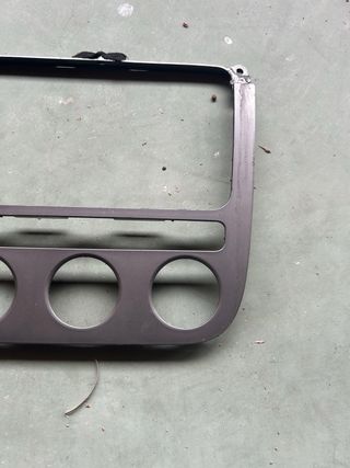 Moldura Radio Golf 5