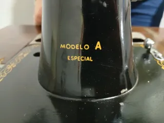 Máquina de coser antigua Sigma