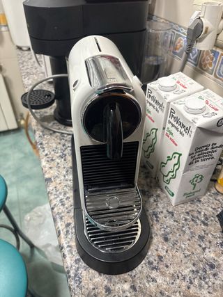 Cafetera Nespresso Citiz Platinum
