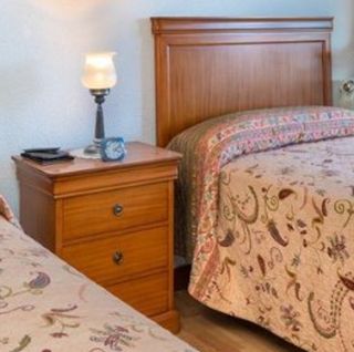 Cabecero 90cm y Mesita Noche Madera