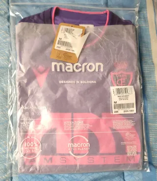 CAMISETA REAL JAEN TALLA M OFICIAL