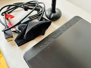 Tableta Gráfica Huion Kanvas 13