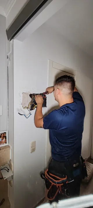 Mis cervicios como electricista y manitas