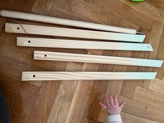 Gimnasio Madera Bebé B. Toys color menta