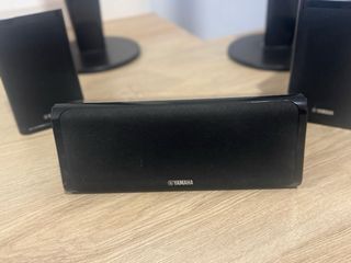 Altavoces Yamaha Home Cinema 5.1 Negros