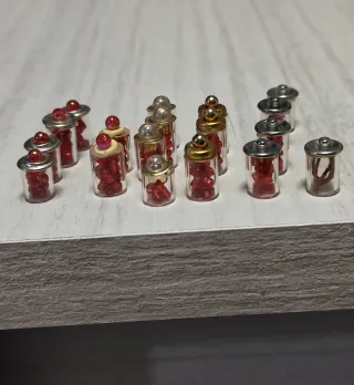 Boccette in miniatura, 10 x 1€. Da cm 1a cm 2.