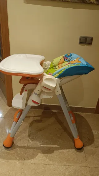 Trona Chicco Evolutiva Reclinable