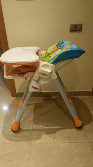 Trona Chicco Evolutiva Reclinable