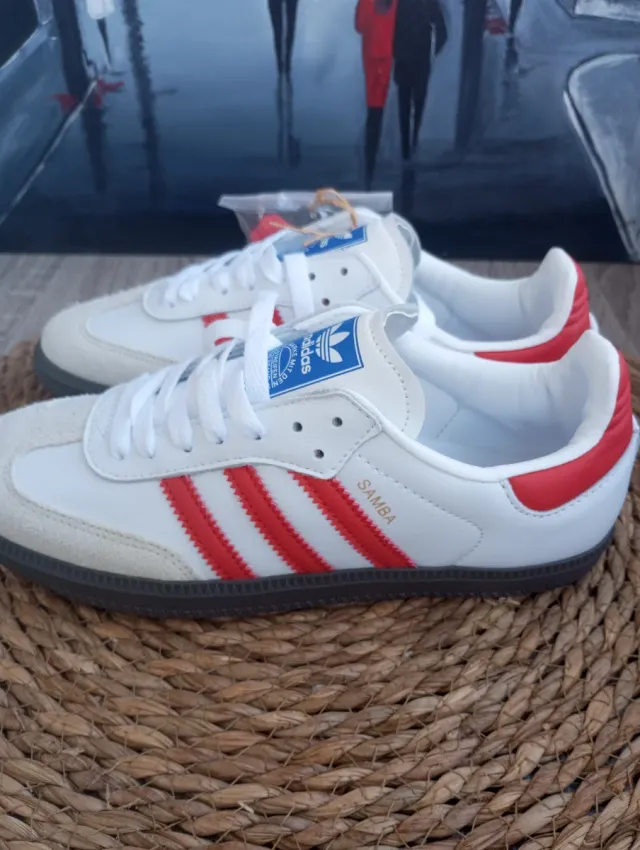 Adidas Samba rayas rojas y blancas talla 38