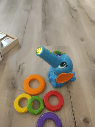 Elefante apilable para bebé