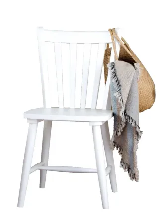 Silla de madera Banak Importa blanca