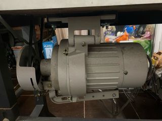 Máquina de coser industrial Alfa