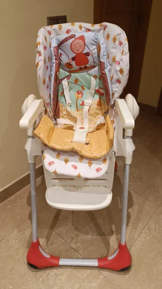 Trona Chicco Evolutiva Reclinable