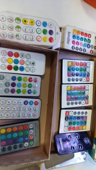 Lote mandos a distancia luces LED tofos por 5 euro