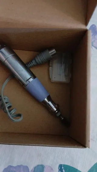 Máquina de manicura eléctrica