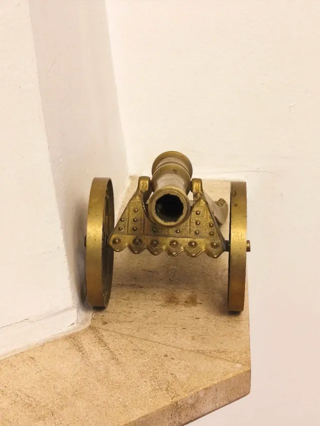 Cañón Bronce Antiguo grande 27x11 ctms.