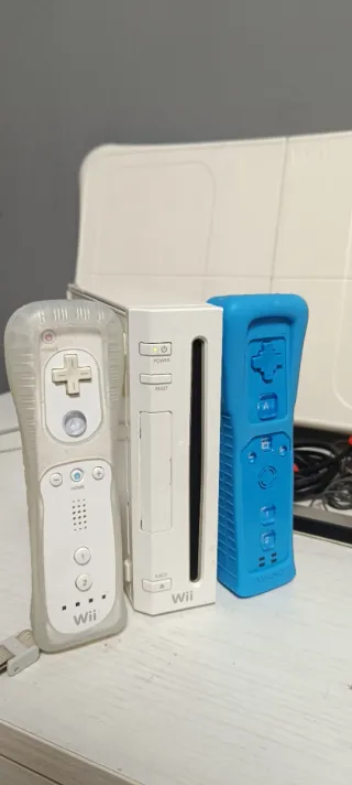 Nintendo Wii Consola y Accesorios