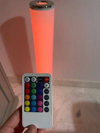 Lámpara de pie moderna