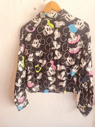 Camisa Mickey Mouse Bershka Talla M