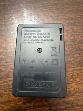 Caricabatterie Panasonic Lumix DE-A60