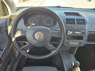 Volkswagen Polo 2003