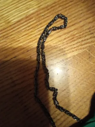 Bolso de fiesta verde con pedrería