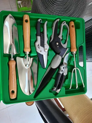Maletín de herramientas de jardinería